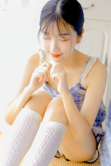 他扒开内裤把舌头进去会有影响吗